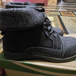 Chaco Barbary Black Grey Leather Wool Ankle Boots Sz 11